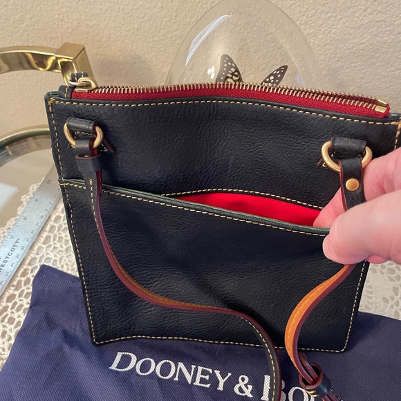 Dooney & Bourke Florentine Leather Triple Zip Crossbody bag Navy, NWOT - Picture 8 of 8